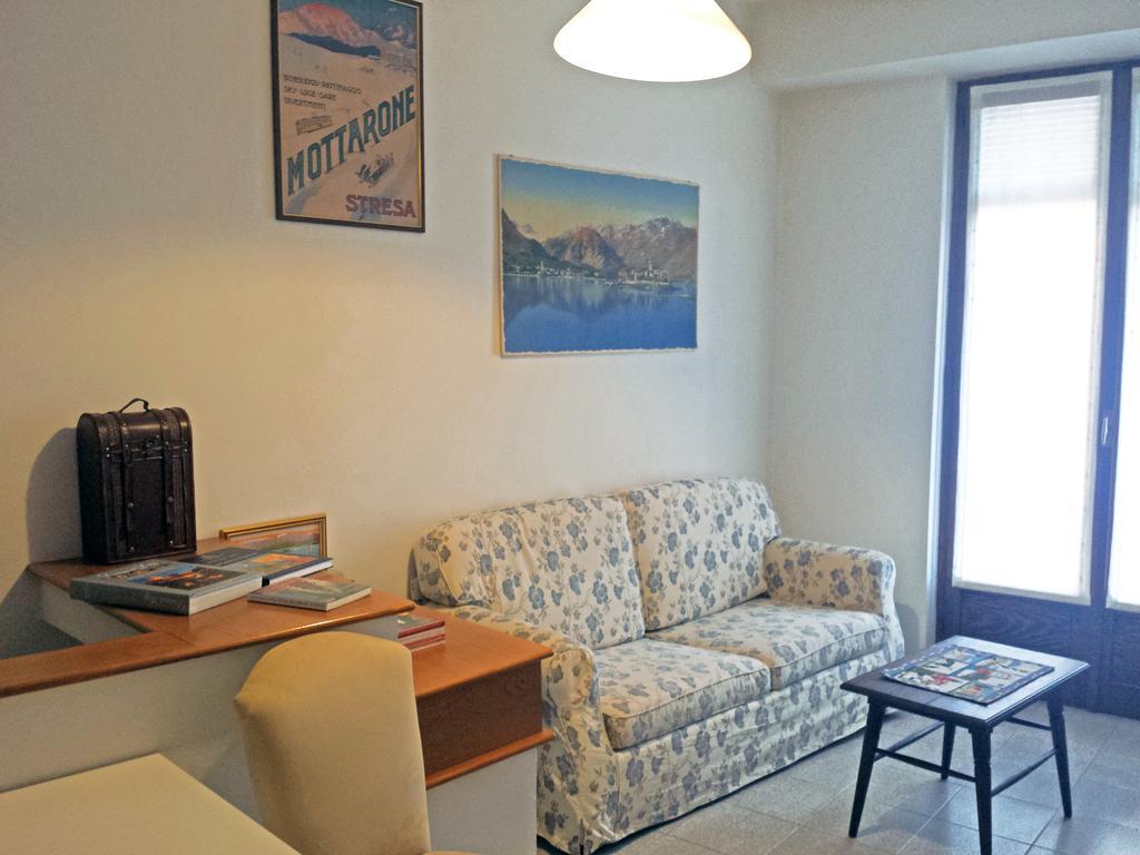 Appartamento Via De Vit Stresa Buitenkant foto