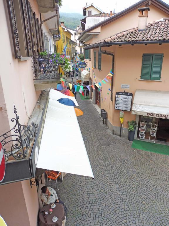 Appartamento Via De Vit Stresa Buitenkant foto